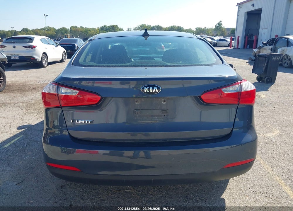 2016 KIA FORTE VIN: KNAFK4A63G5567330