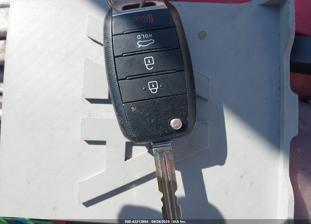 2016 KIA FORTE VIN: KNAFK4A63G5567330