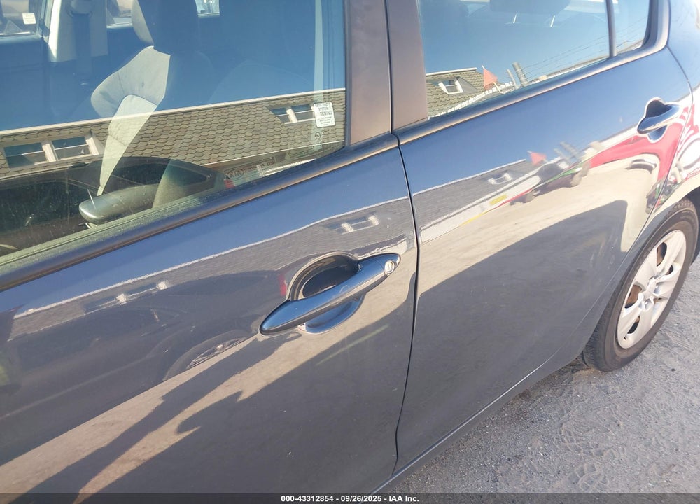 2016 KIA FORTE VIN: KNAFK4A63G5567330