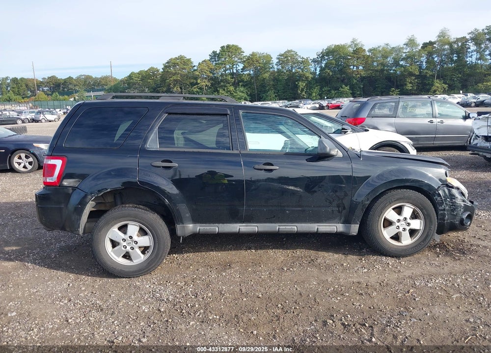 2010 FORD ESCAPE VIN: 1FMCU9D74AKB88875