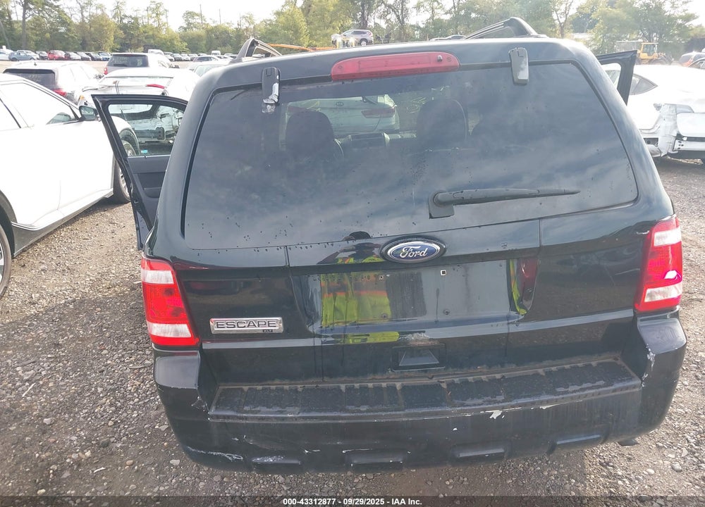 2010 FORD ESCAPE VIN: 1FMCU9D74AKB88875