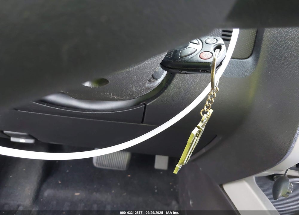 2010 FORD ESCAPE VIN: 1FMCU9D74AKB88875
