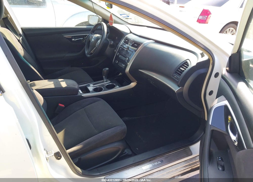 2013 NISSAN ALTIMA VIN: 1N4AL3AP3DC158321