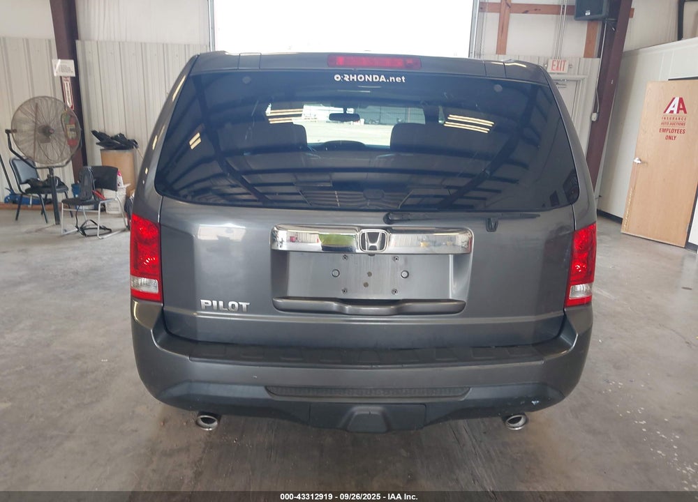 2013 HONDA PILOT VIN: 5FNYF3H51DB027783