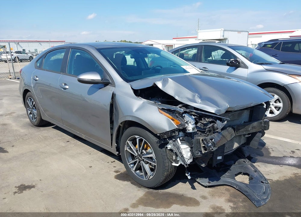 2022 KIA FORTE LXS VIN: 3KPF24AD7NE494238