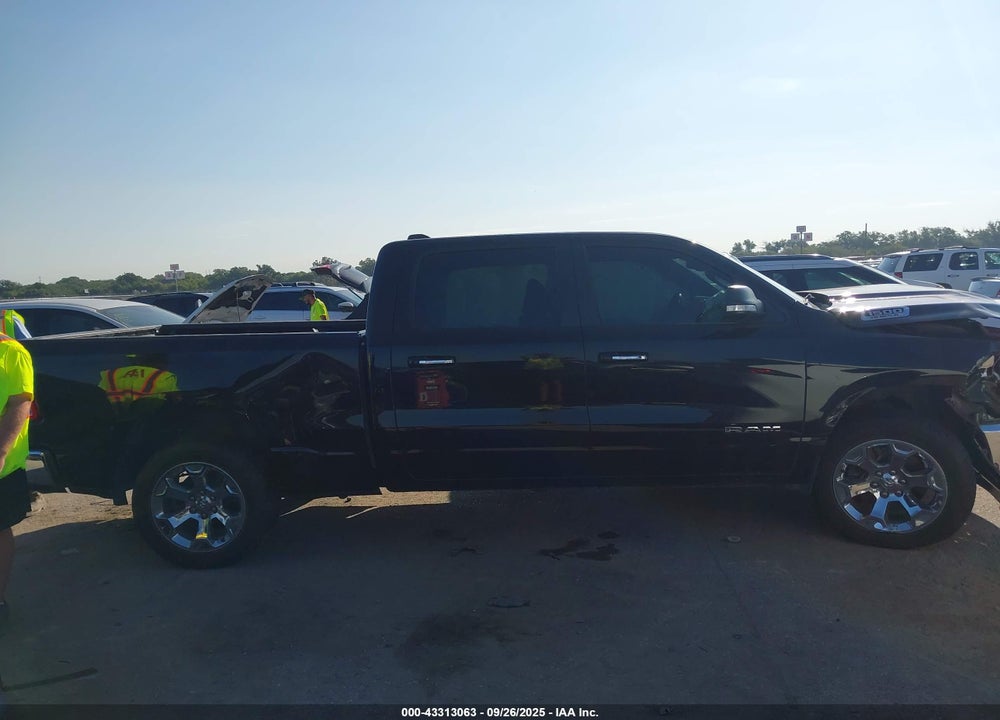 2019 RAM 1500 BIG HORN/LONE STAR 4X4 6'4 BOX VIN: 1C6SRFMT7KN640953