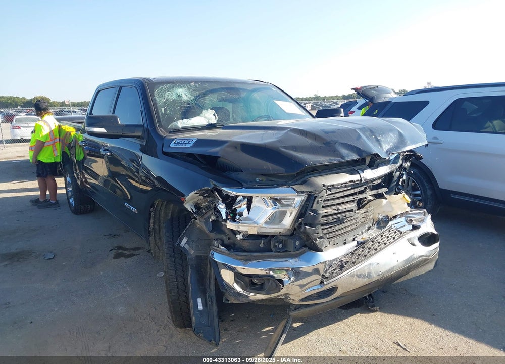 2019 RAM 1500 BIG HORN/LONE STAR 4X4 6'4 BOX VIN: 1C6SRFMT7KN640953