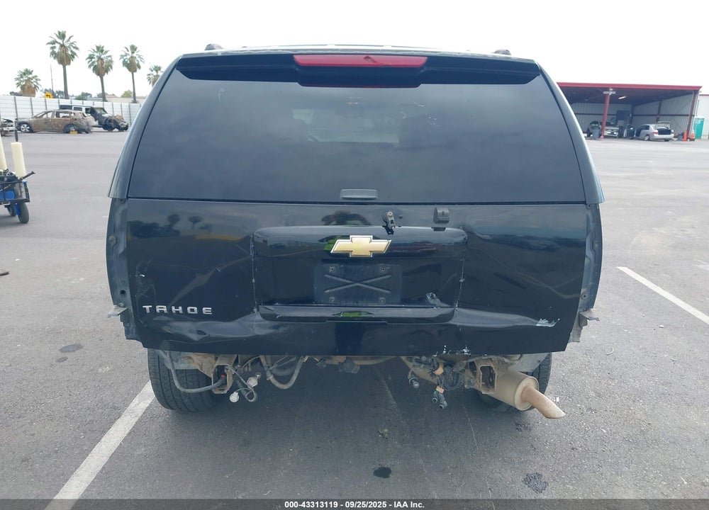 2007 CHEVROLET TAHOE LT VIN: 1GNFK13027R193402
