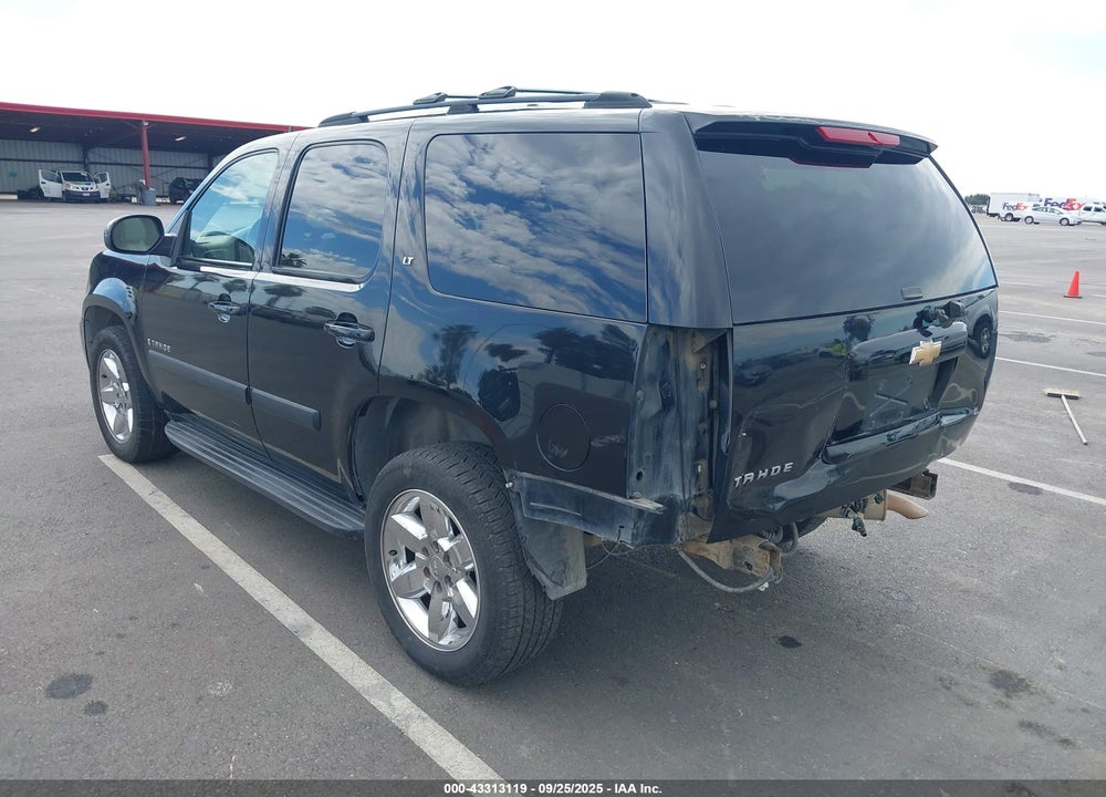 2007 CHEVROLET TAHOE LT VIN: 1GNFK13027R193402