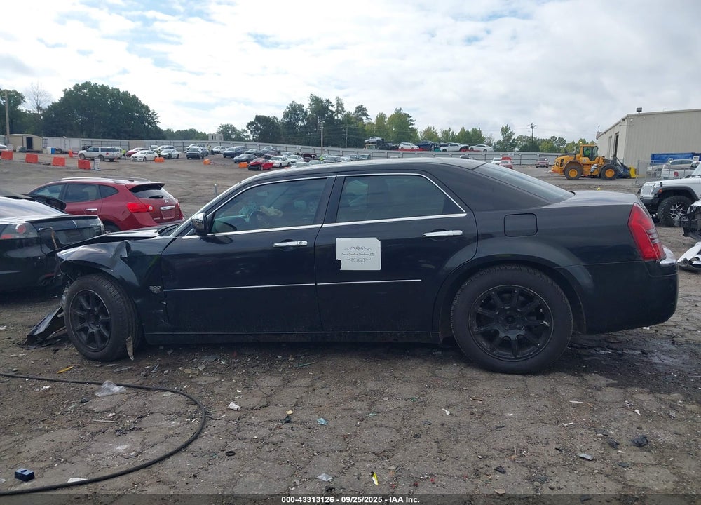 2007 CHRYSLER 300C VIN: 2C3KA63H57H833359