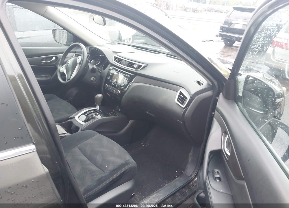 2015 NISSAN ROGUE VIN: 5N1AT2MT5FC870986
