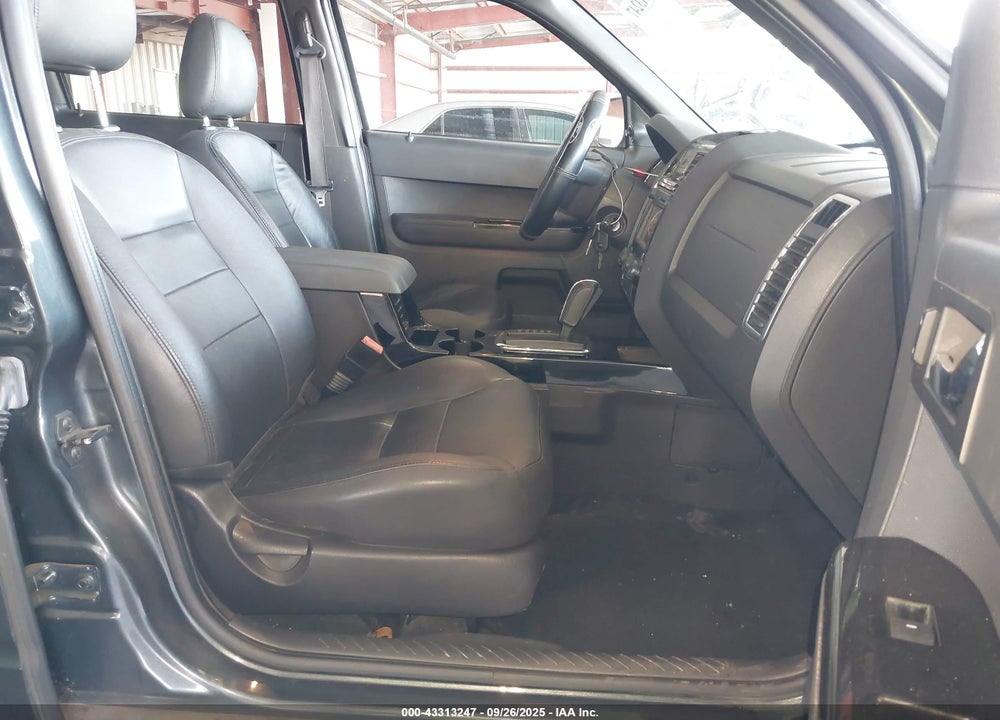 2008 FORD ESCAPE LIMITED VIN: 1FMCU94168KE49736
