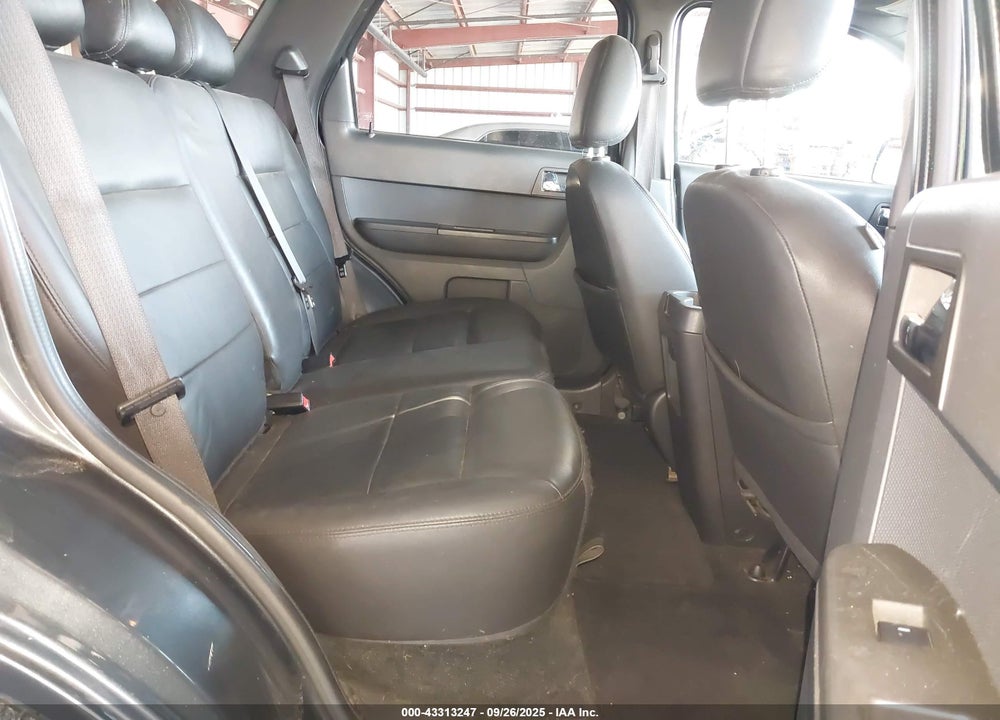 2008 FORD ESCAPE LIMITED VIN: 1FMCU94168KE49736
