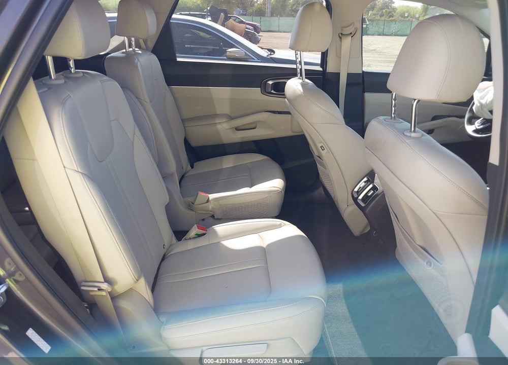 2023 KIA SORENTO HYBRID EX VIN: KNDRH4LG0P5198740