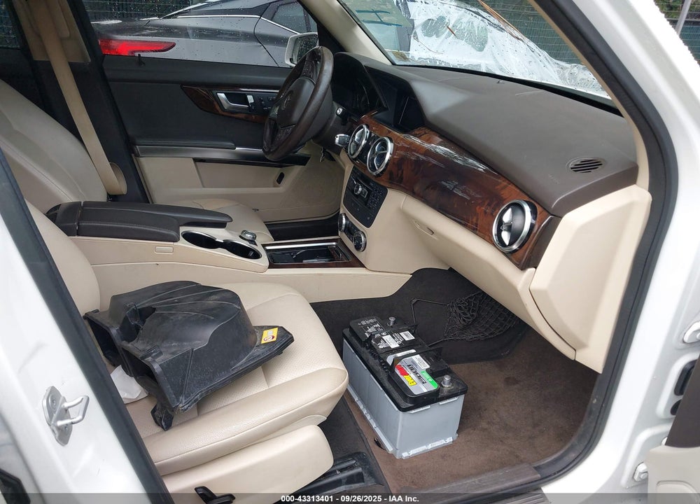 2014 MERCEDES-BENZ GLK-CLASS VIN: WDCGG8JB6EG158361