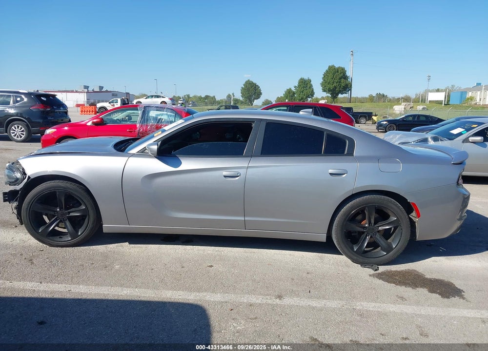 2017 DODGE CHARGER SXT RWD VIN: 2C3CDXHG1HH601960
