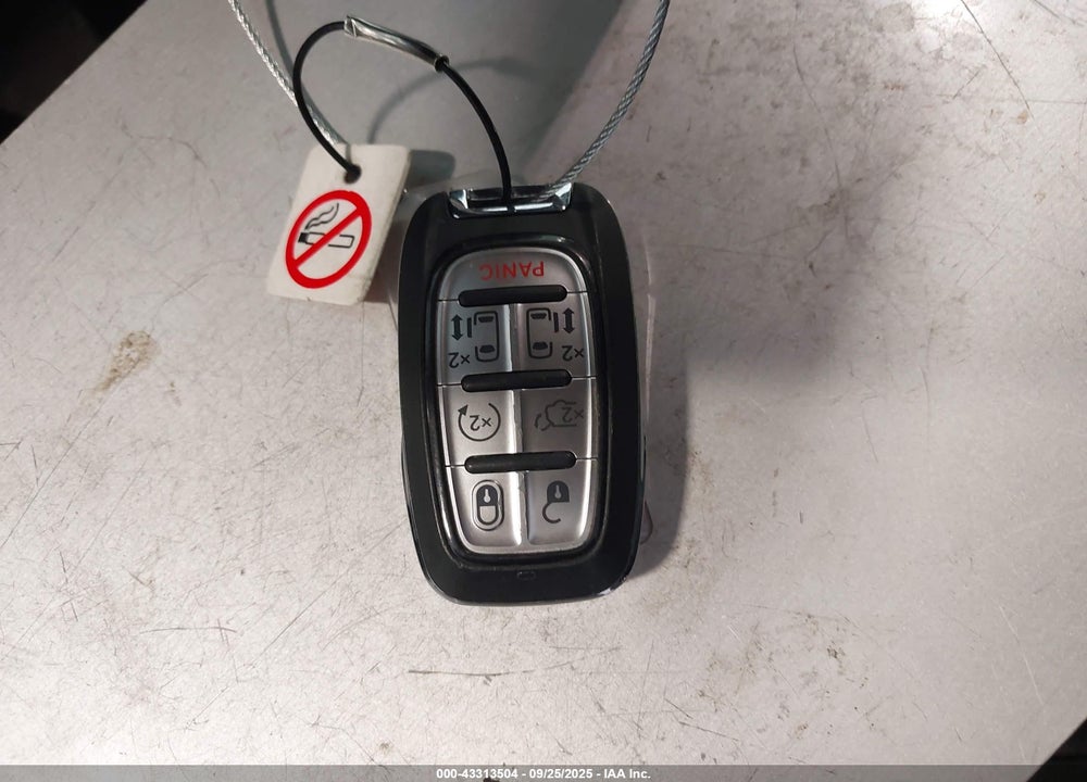 2024 CHRYSLER PACIFICA TOURING L VIN: 2C4RC1BG8RR186646