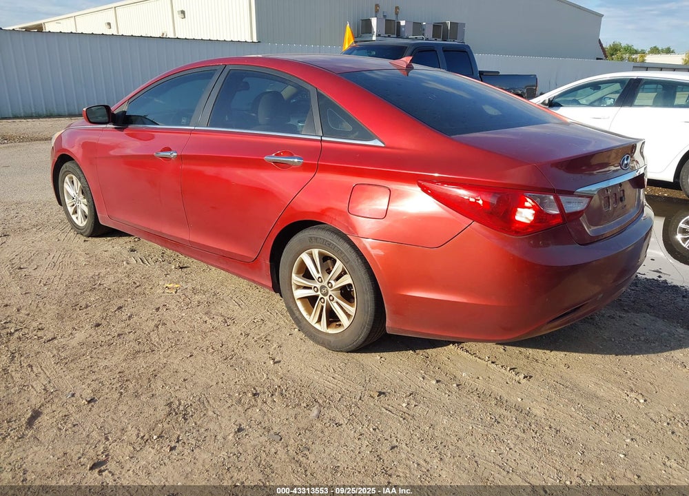 2013 HYUNDAI SONATA GLS VIN: 5NPEB4AC7DH716242