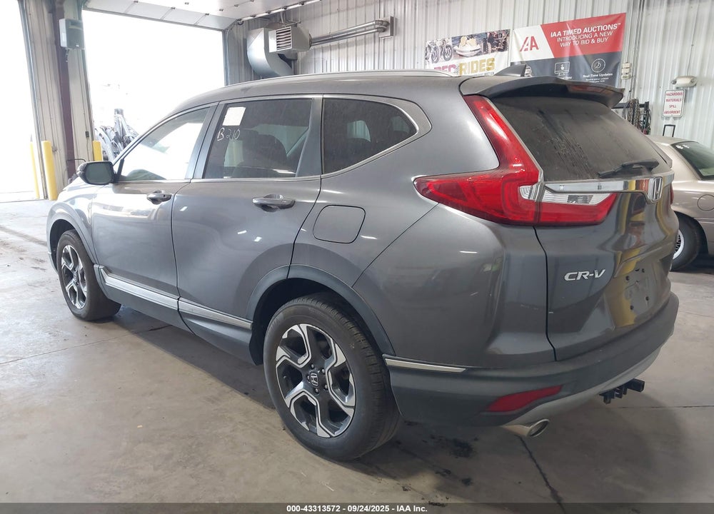 2017 HONDA CR-V TOURING VIN: 5J6RW2H96HL010346
