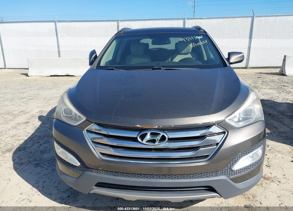 2014 HYUNDAI SANTA FE VIN: 5XYZU3LB8EG138168