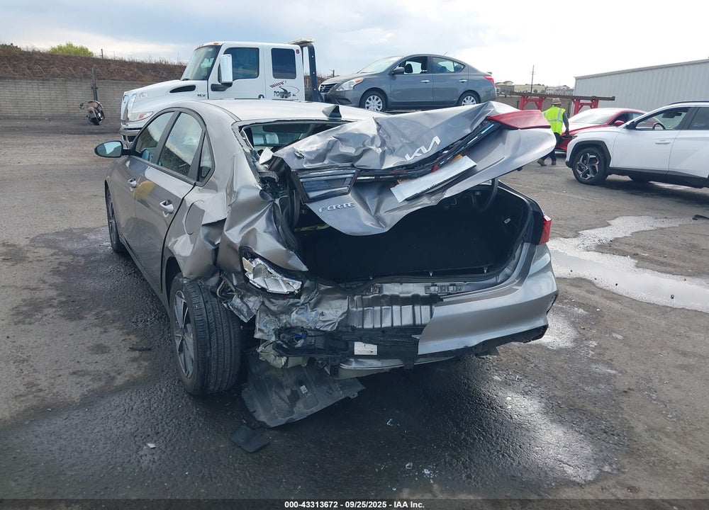 2023 KIA FORTE VIN: 3KPF24AD9PE566897