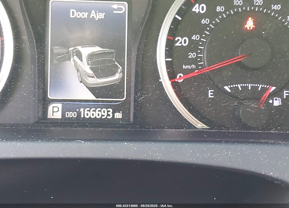 2016 TOYOTA CAMRY SE VIN: 4T1BF1FK5GU239516
