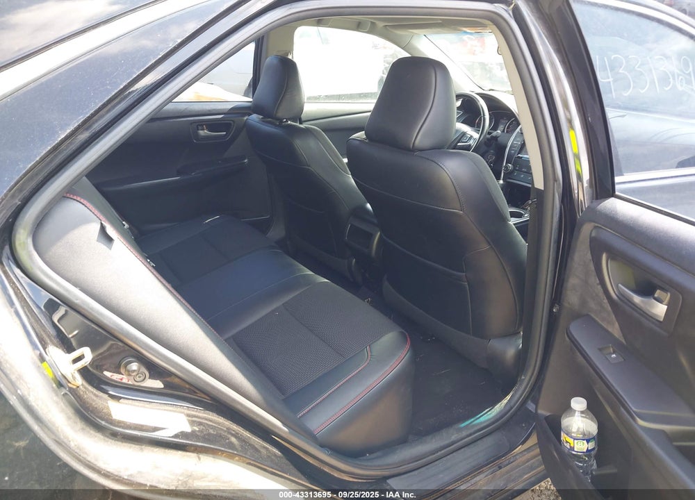 2016 TOYOTA CAMRY SE VIN: 4T1BF1FK5GU239516