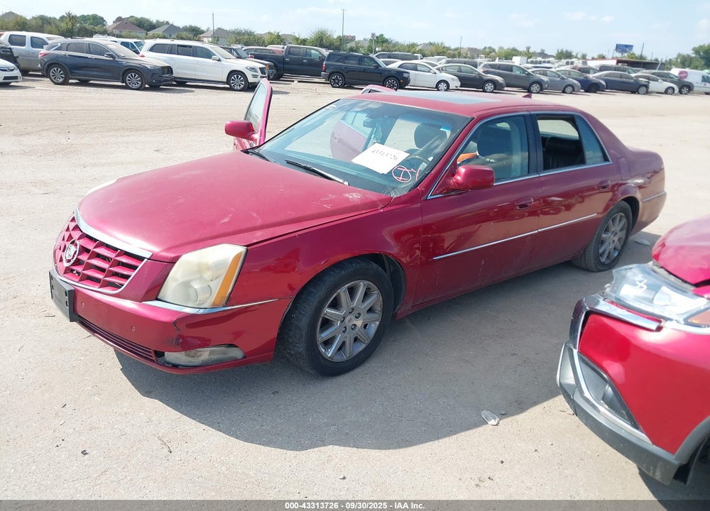 2011 CADILLAC DTS VIN: 1G6KH5E68BU104696