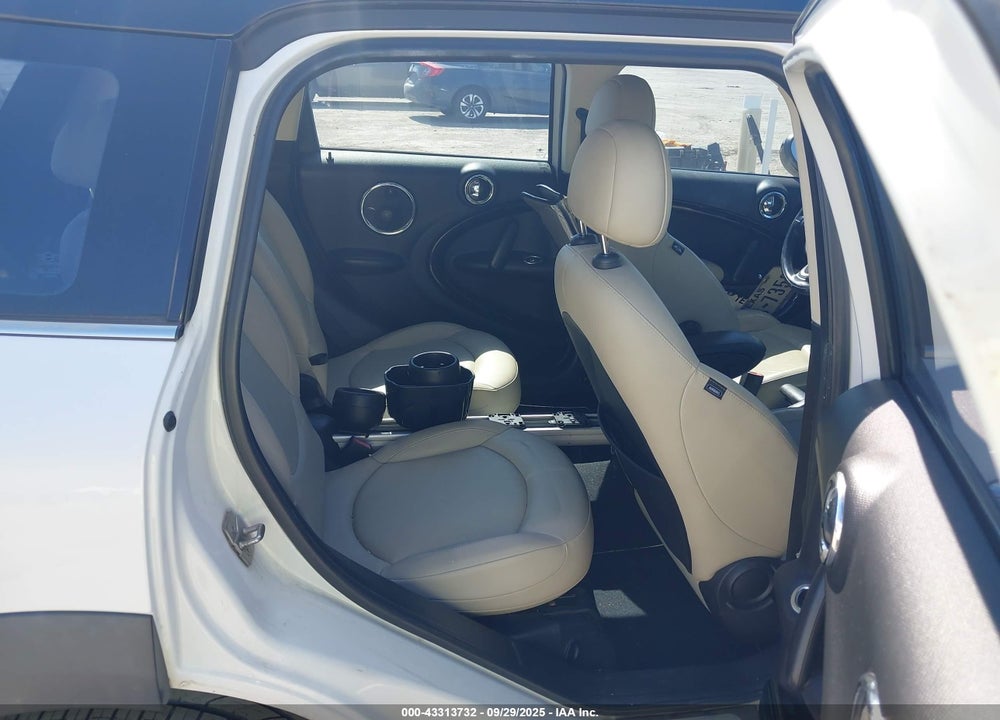 2011 MINI COOPER S COUNTRYMAN VIN: WMWZC5C52BWH99167