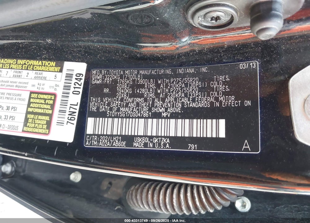 2013 TOYOTA SEQUOIA VIN: 5TDYY5G17DS047861