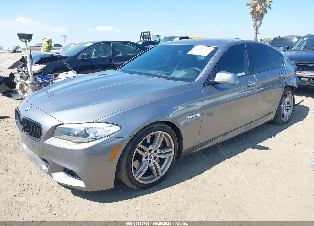 2013 BMW 5 SERIES VIN: WBAFR7C53DC826715