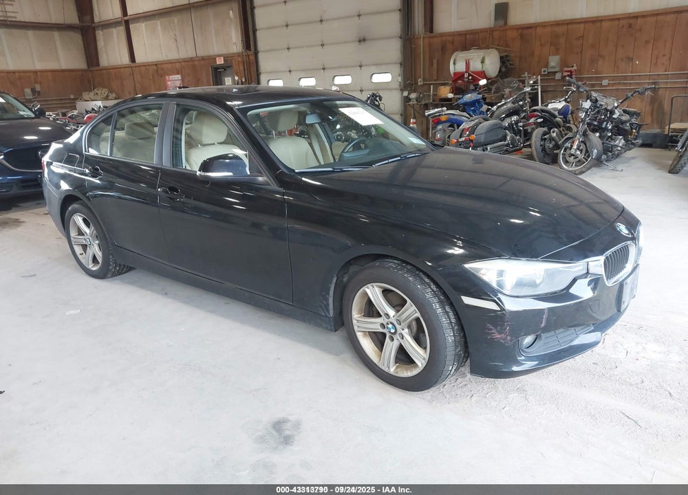 2014 BMW 320I XDRIVE VIN: WBA3C3C52EF987005