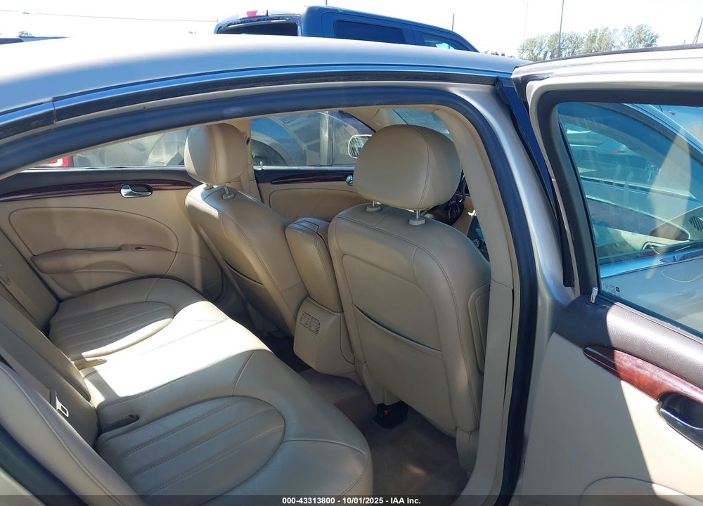 2008 BUICK LUCERNE CXL VIN: 1G4HD57218U193898