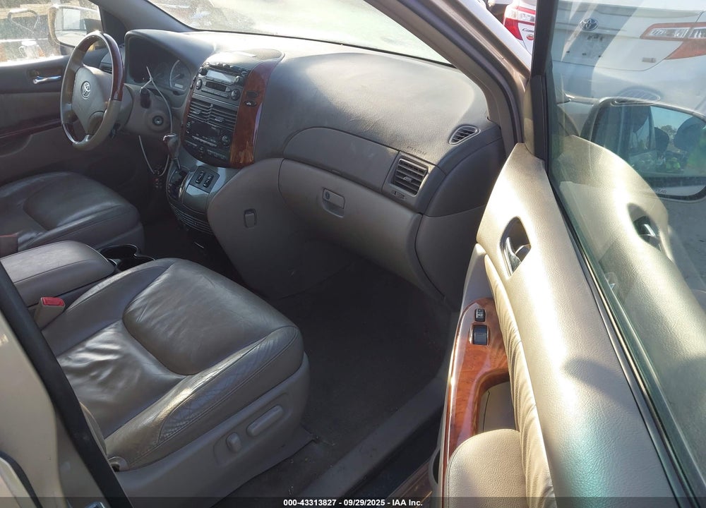 2005 TOYOTA SIENNA XLE LIMITED VIN: 5TDZA22C15S250472