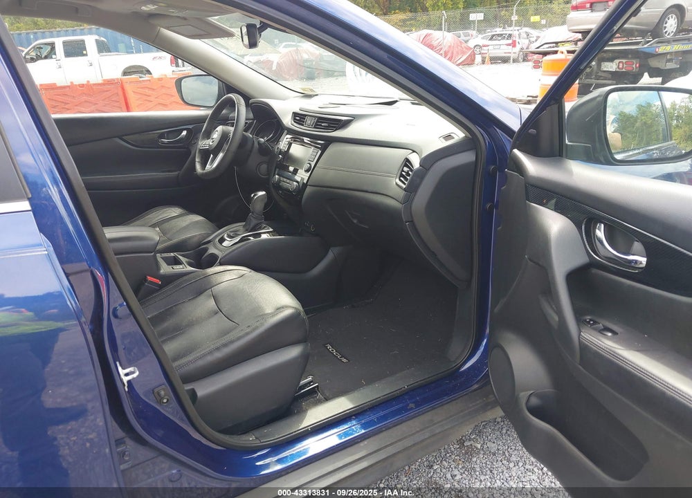 2018 NISSAN ROGUE VIN: 5N1AT2MVXJC849965