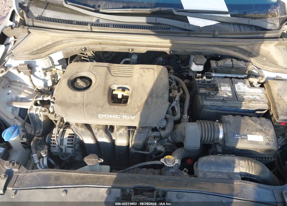 2018 HYUNDAI ELANTRA VIN: KMHD84LF7JU613790
