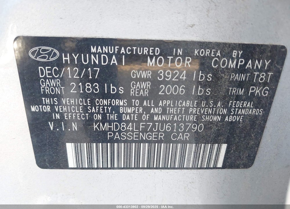2018 HYUNDAI ELANTRA VIN: KMHD84LF7JU613790