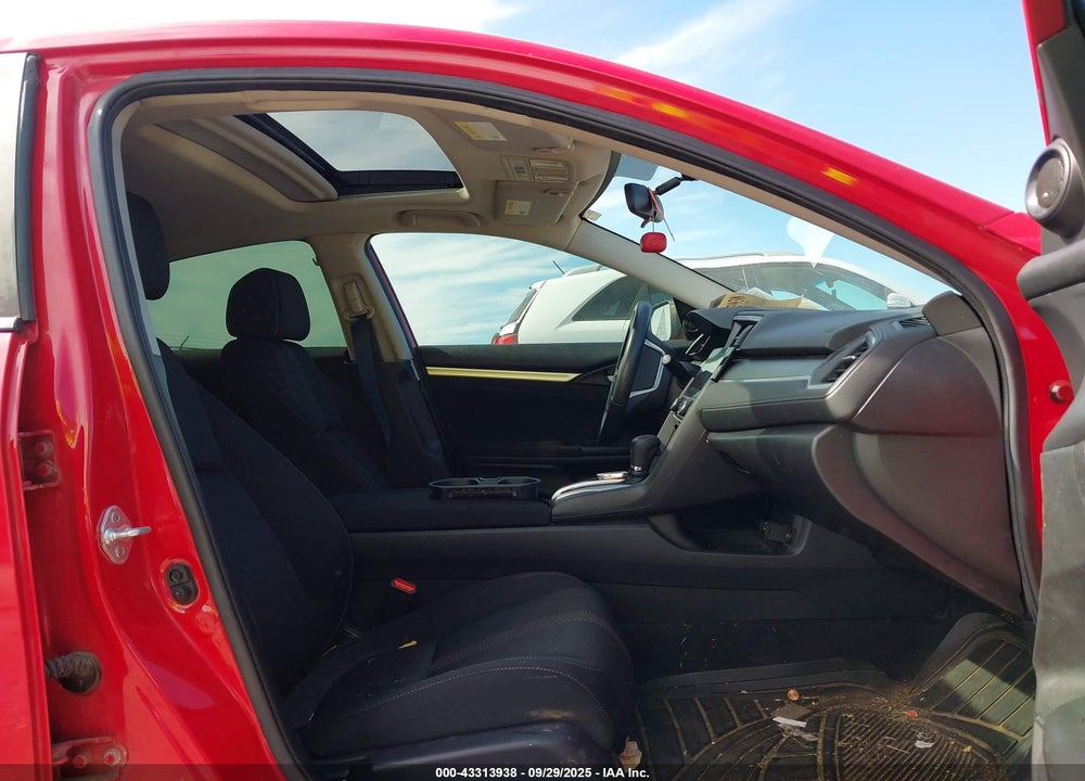 2018 HONDA CIVIC VIN: JHMFC1F35JX012113