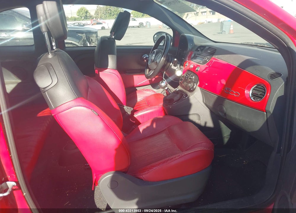 2013 FIAT 500 VIN: 3C3CFFBR6DT739784