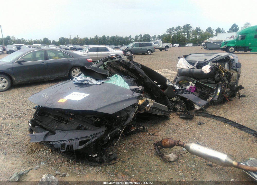 2022 HYUNDAI ELANTRA SEL VIN: 5NPLM4AG0NH058303