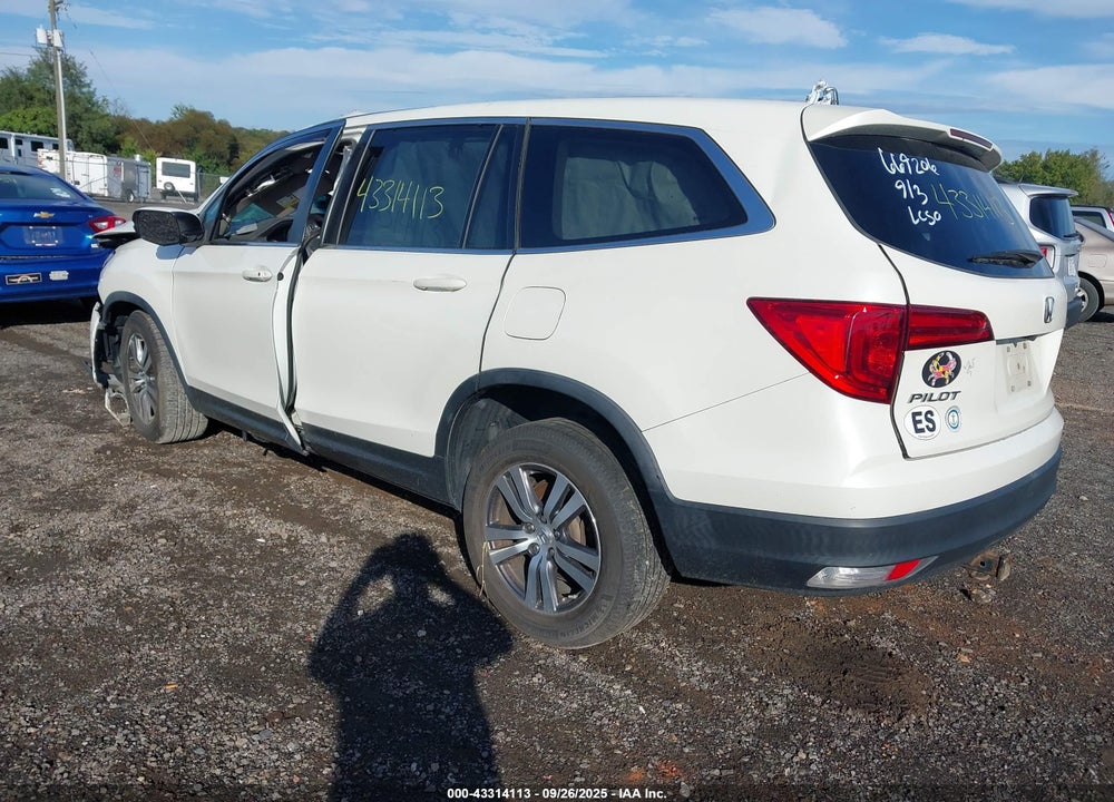 2017 HONDA PILOT VIN: 5FNYF6H52HB085022