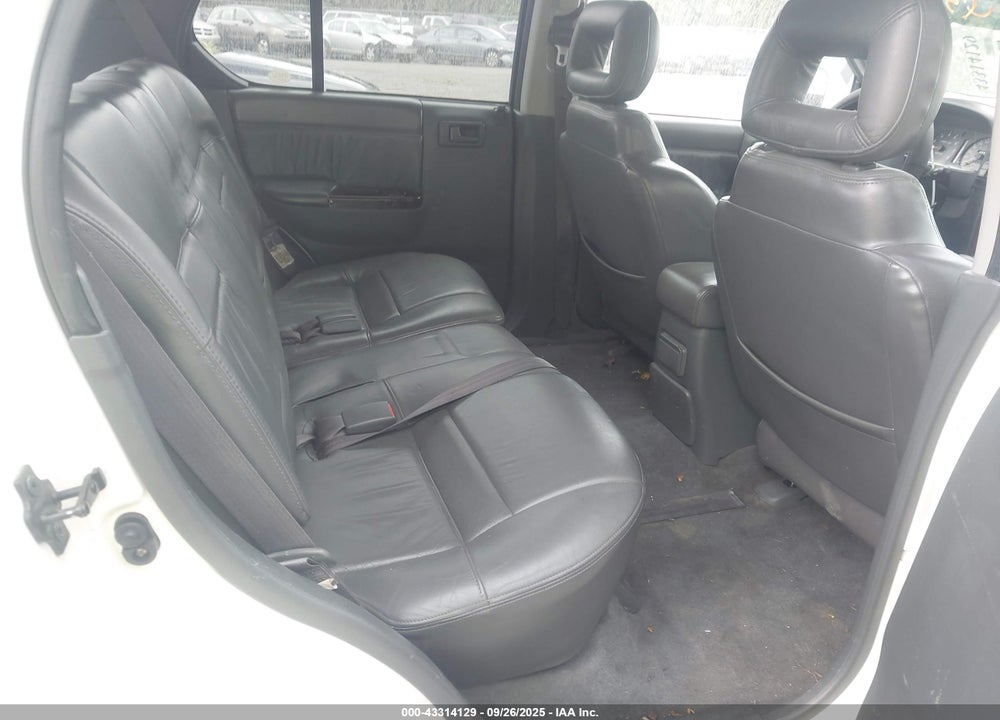1998 ISUZU RODEO LS/S VIN: 4S2CM58W1W4305004