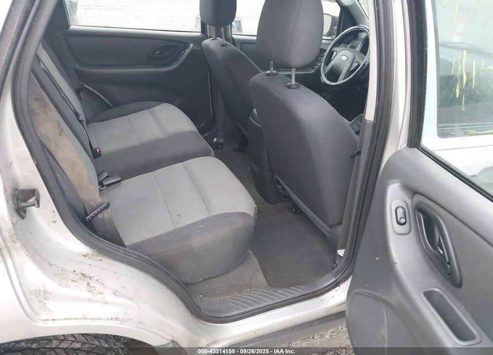 2007 FORD ESCAPE XLS/XLS MANUAL VIN: 1FMYU92Z97KB08781