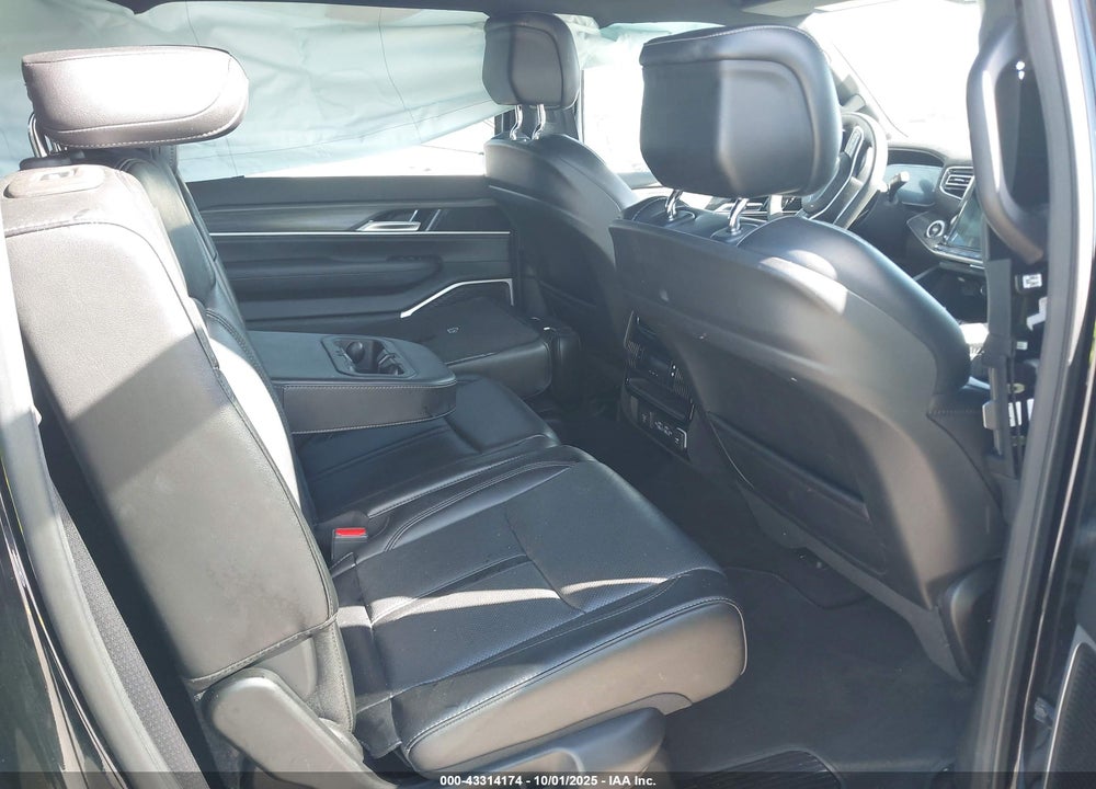 2024 JEEP WAGONEER SERIES II 4X2 VIN: 1C4SJUBPXRS136449