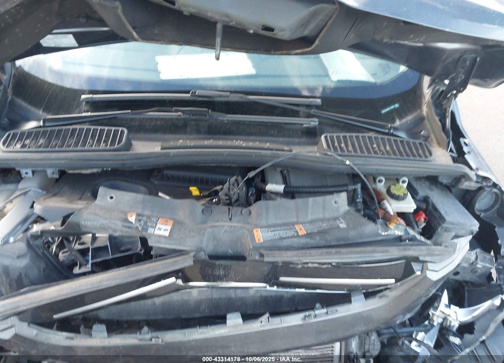 2017 FORD C-MAX VIN: 1FADP5AUXHL115880