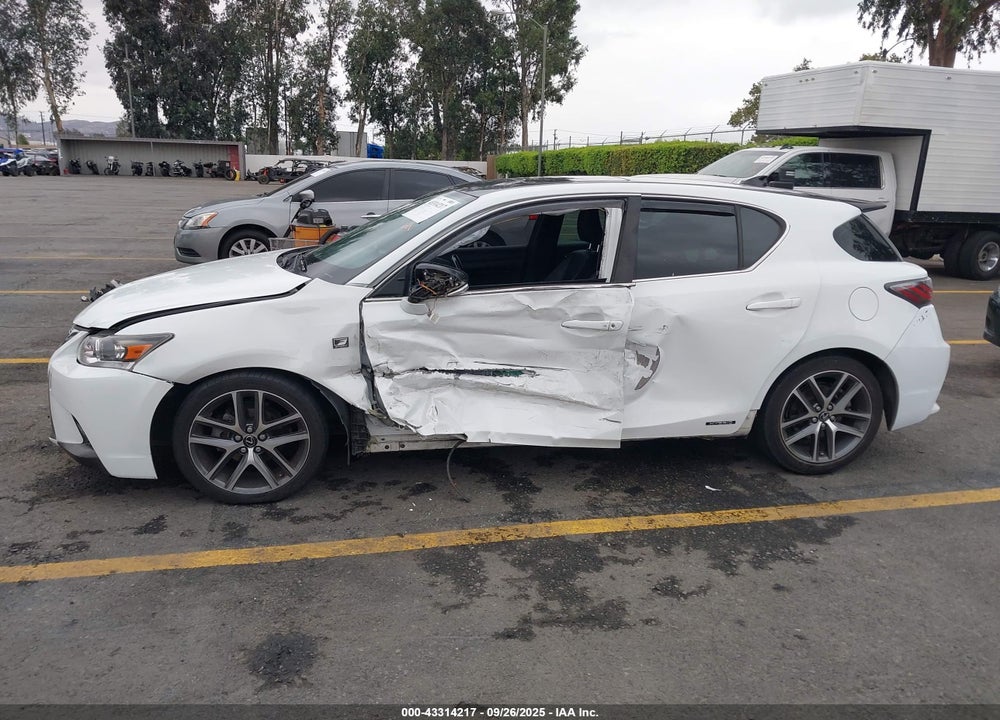2017 LEXUS CT 200H VIN: JTHKD5BH1H2298389