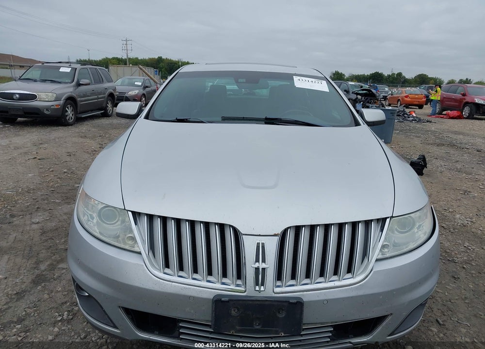 2009 LINCOLN MKS VIN: 1LNHM94R89G622690