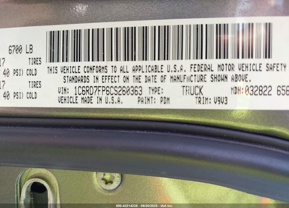 2012 RAM 1500 VIN: 1C6RD7FP6CS260363