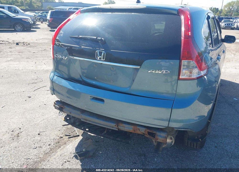 2013 HONDA CR-V VIN: 5J6RM4H56DL049608