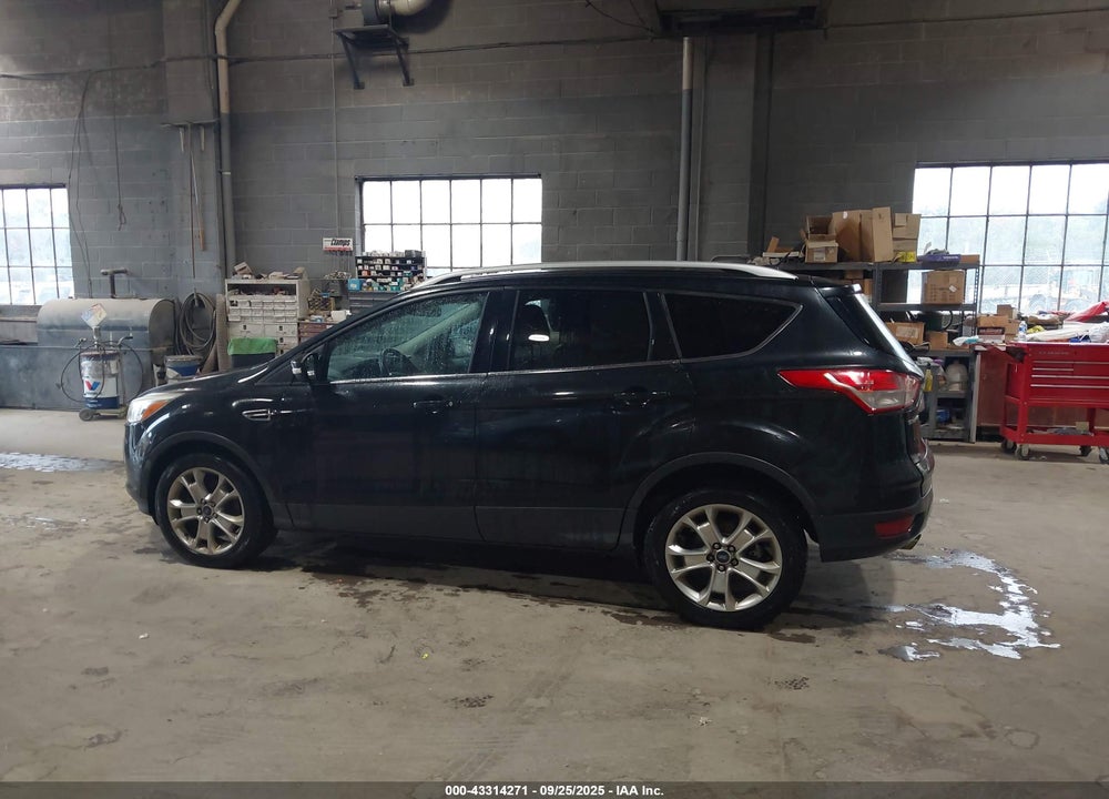 2015 FORD ESCAPE VIN: 1FMCU9JX8FUB15136